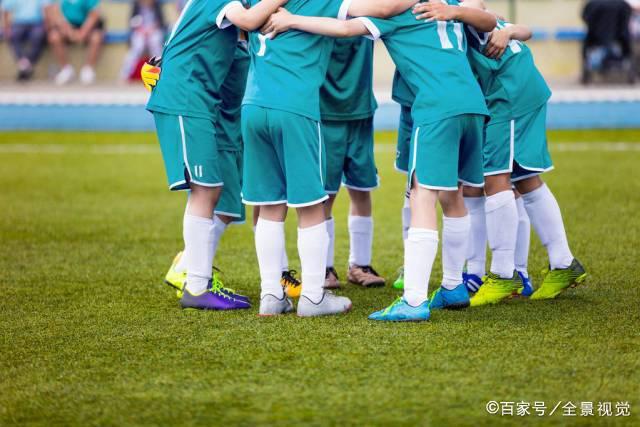 中国男队击败法国队 第12次捧起汤姆斯杯